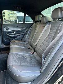 Mercedes-Benz E-Класс, 2020г, передний привод, автомат