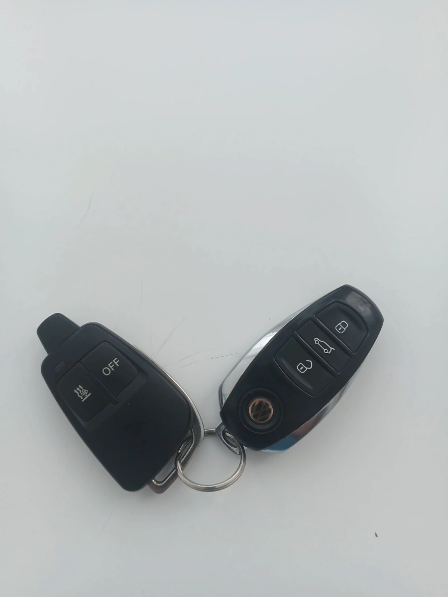 Volkswagen Touareg, 2012г., полный привод, автомат