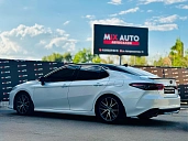 Toyota Camry, 2021г., передний привод, автомат