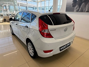 Hyundai Solaris, 2013г, передний привод, механика