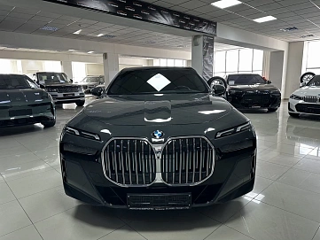 BMW , 2024г., полный привод, автомат