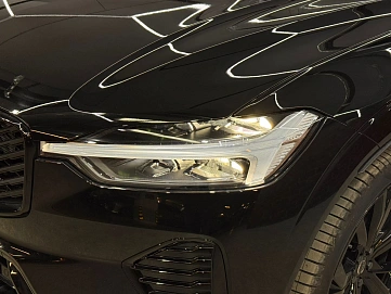 Volvo XC60, 2025г, полный привод, автомат