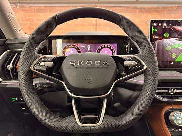 Skoda Kodiaq, 2025г, полный привод, робот