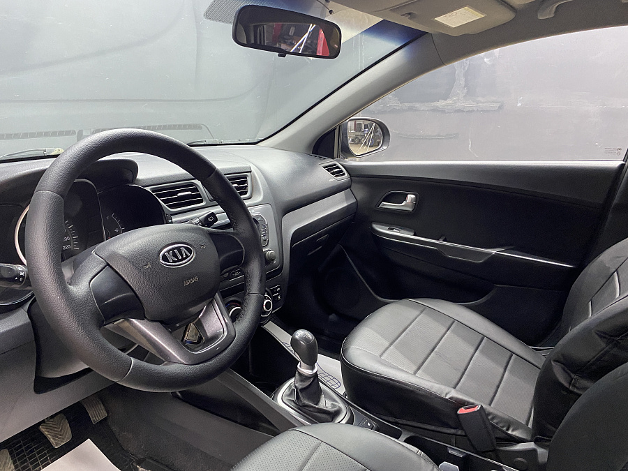 Kia Rio, 2012г., передний привод, механика