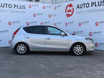 Hyundai i30, 2009г, передний привод, механика