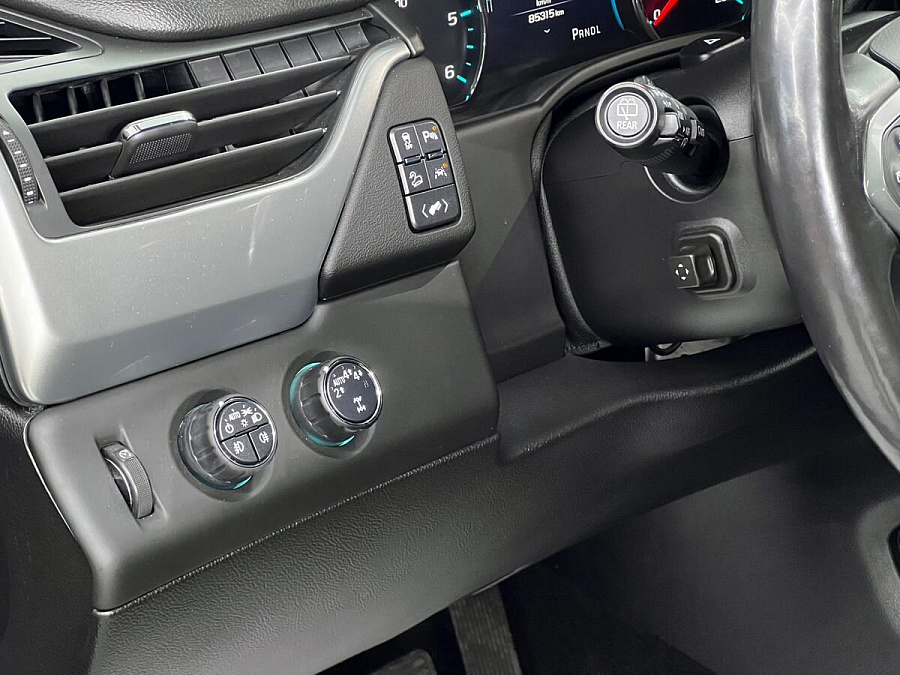 Chevrolet Tahoe, 2018г., полный привод, автомат