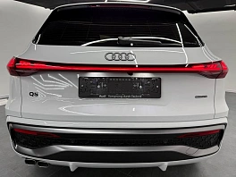 Audi Q5, 2025г, полный привод, робот