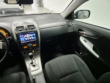 Toyota Corolla, 2008г, передний привод, автомат