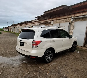 Subaru Forester, 2017г, полный привод, вариатор