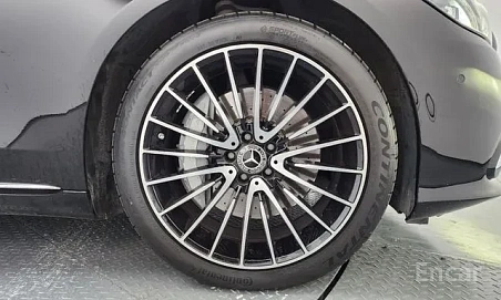 Mercedes-Benz S-Класс, 2023г, задний привод, автомат