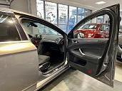 Ford Mondeo, 2012г., передний привод, робот
