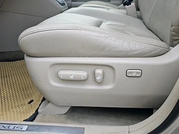 Lexus RX, 2005г, передний привод, вариатор