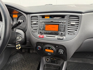 Kia Rio, 2009г, передний привод, механика