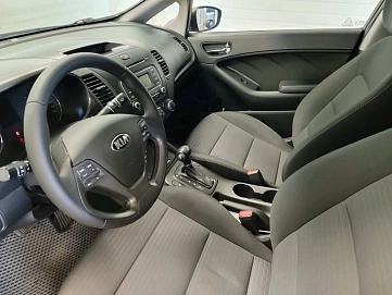 Kia Cerato, 2013г, передний привод, автомат