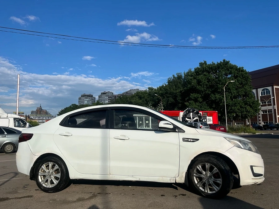 Kia Rio, 2012г., передний привод, механика