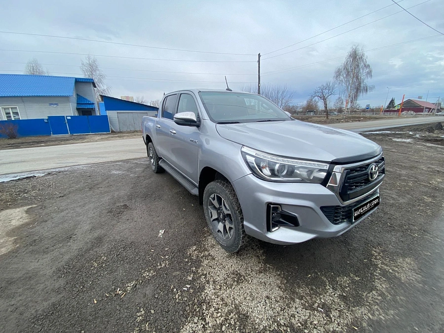 Toyota Hilux, 2018г., полный привод, автомат