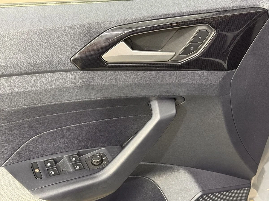 Volkswagen Tharu XR, 2025г., передний привод, автомат