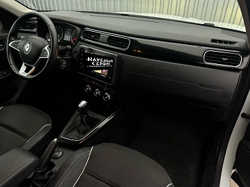 Renault Arkana, 2019г, передний привод, вариатор