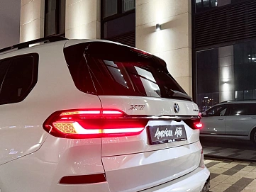 BMW X7, 2022г, полный привод, автомат