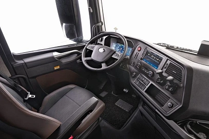 FAW J7, 2024г, Автомат