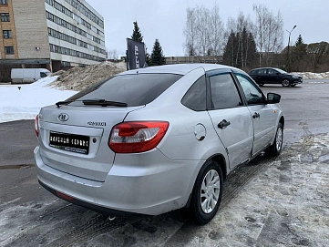Lada (ВАЗ) Granta, 2015г, передний привод, механика