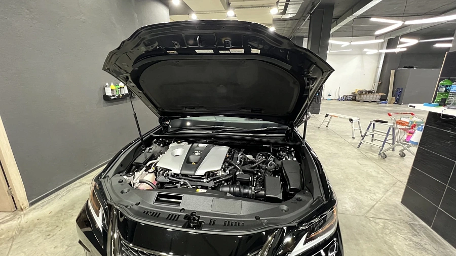 Lexus ES, 2019г., передний привод, вариатор