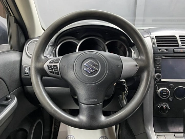 Suzuki Grand Vitara, 2011г, полный привод, автомат