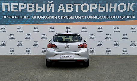 Opel , 2013г., передний привод, механика