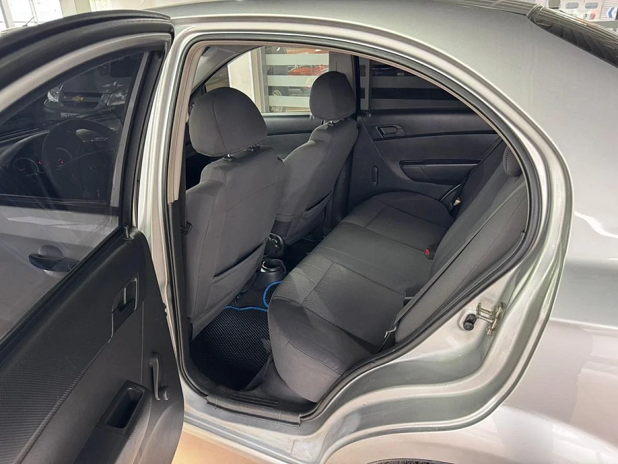 Chevrolet Aveo, 2008г., передний привод, механика