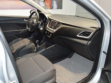 Hyundai Solaris, 2017г, передний привод, механика