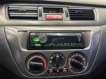 Mitsubishi Lancer, 2007г, передний привод, механика