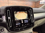 Volvo XC40, 2020г., передний привод, робот