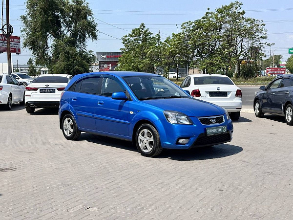 Kia Rio, 2010г., передний привод, автомат