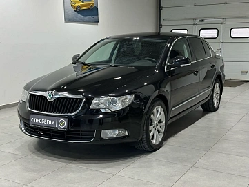 Skoda Superb, 2010г, передний привод, робот