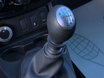 Nissan Terrano, 2017г, полный привод, механика