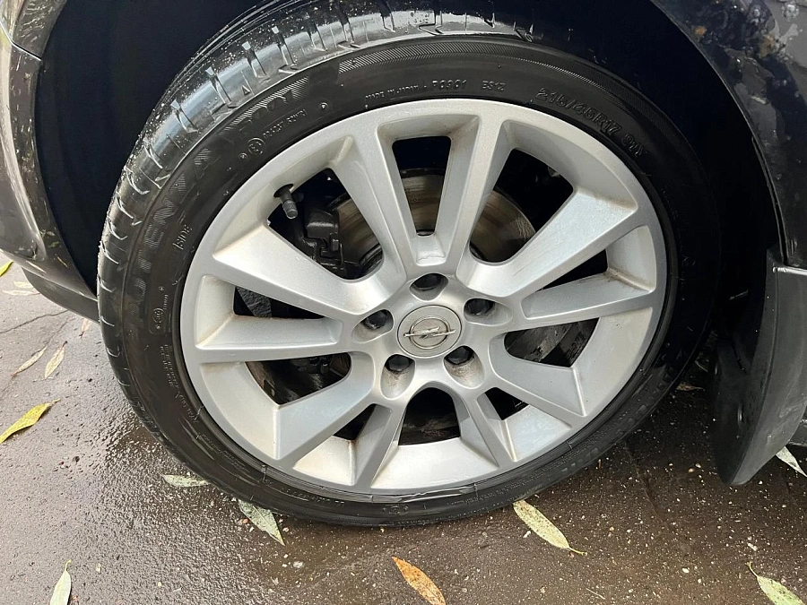 Opel Astra, 2010г., передний привод, автомат