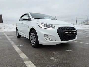 Hyundai Solaris, 2014г, передний привод, автомат