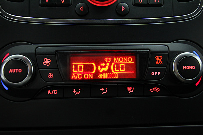 Ford Mondeo, 2012г, передний привод, механика