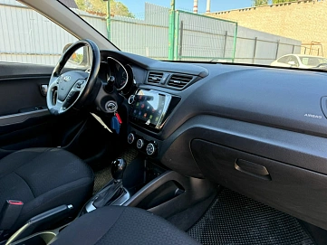 Kia Rio, 2017г, передний привод, автомат