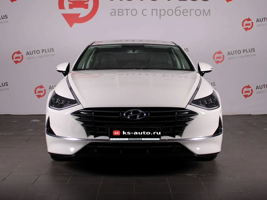 Hyundai Sonata, 2021г., передний привод, автомат