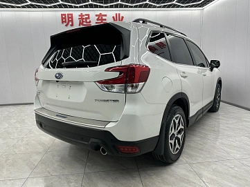 Subaru Forester, 2022г, полный привод, вариатор