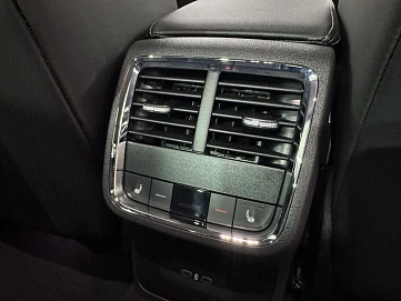 Skoda Octavia, 2021г, передний привод, автомат