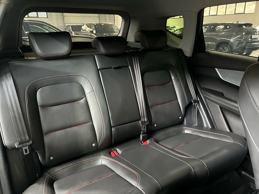 Chery Tiggo 7 Pro, 2021г., передний привод, вариатор