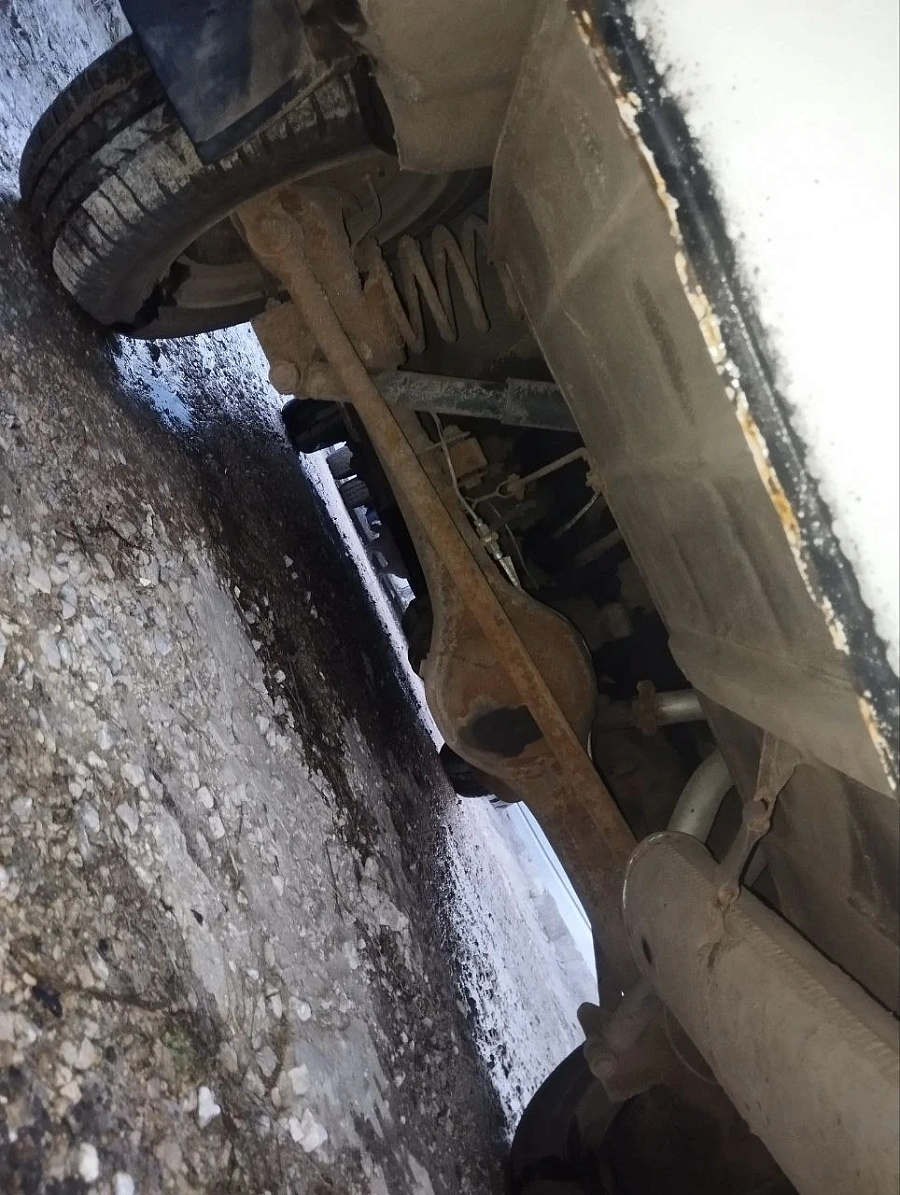 Lada (ВАЗ) 2107, 2011г., задний привод, механика