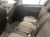 Volkswagen Touran, 2011г., передний привод, механика