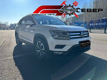 Volkswagen Tharu, 2022г, передний привод, робот