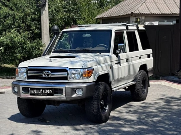 Toyota Land Cruiser, 2022г, полный привод, механика