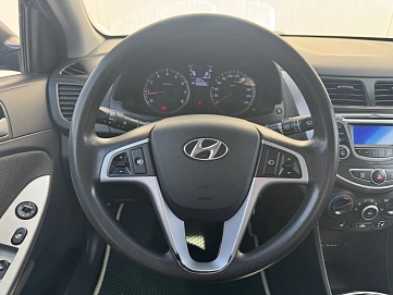 Hyundai Solaris, 2013г, передний привод, механика