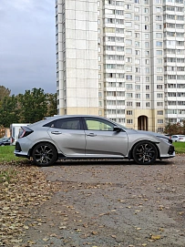 Honda Civic, 2017г, передний привод, вариатор