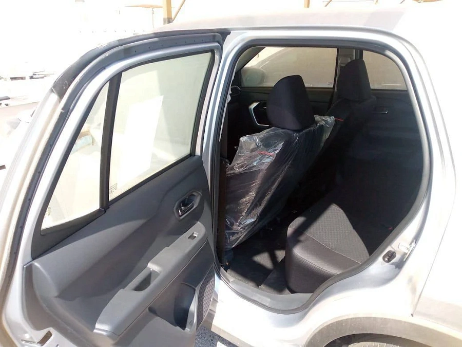 Toyota Raize, 2023г., передний привод, вариатор